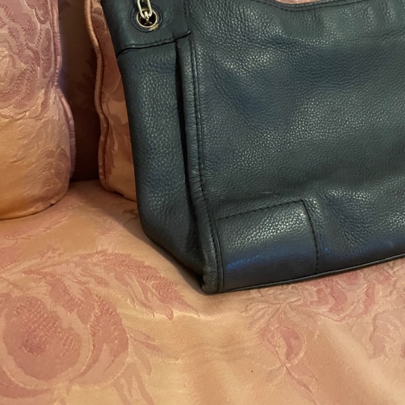 Authentic Tory Burch Britten Slouch Pebbled Leather Black Shoulder Bag Purse - Picture 11 of 16